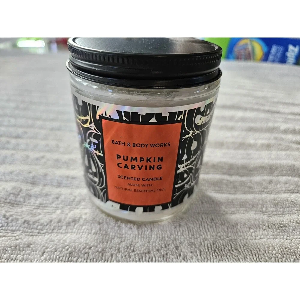 PUMPKIN CARVING ~ 7oz. JAR CANDLE~ Bath‎ & Body Works